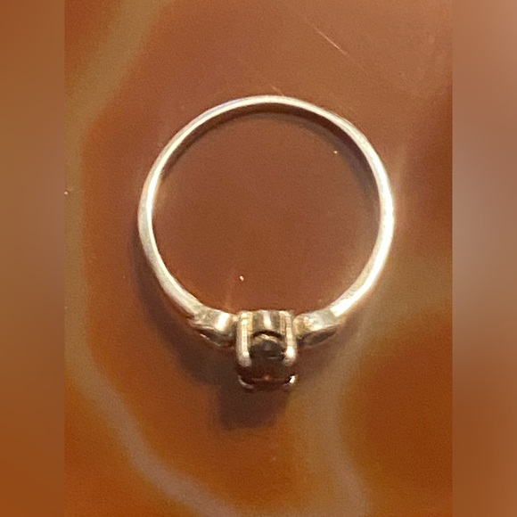 See other listing - Picture 5 of 9